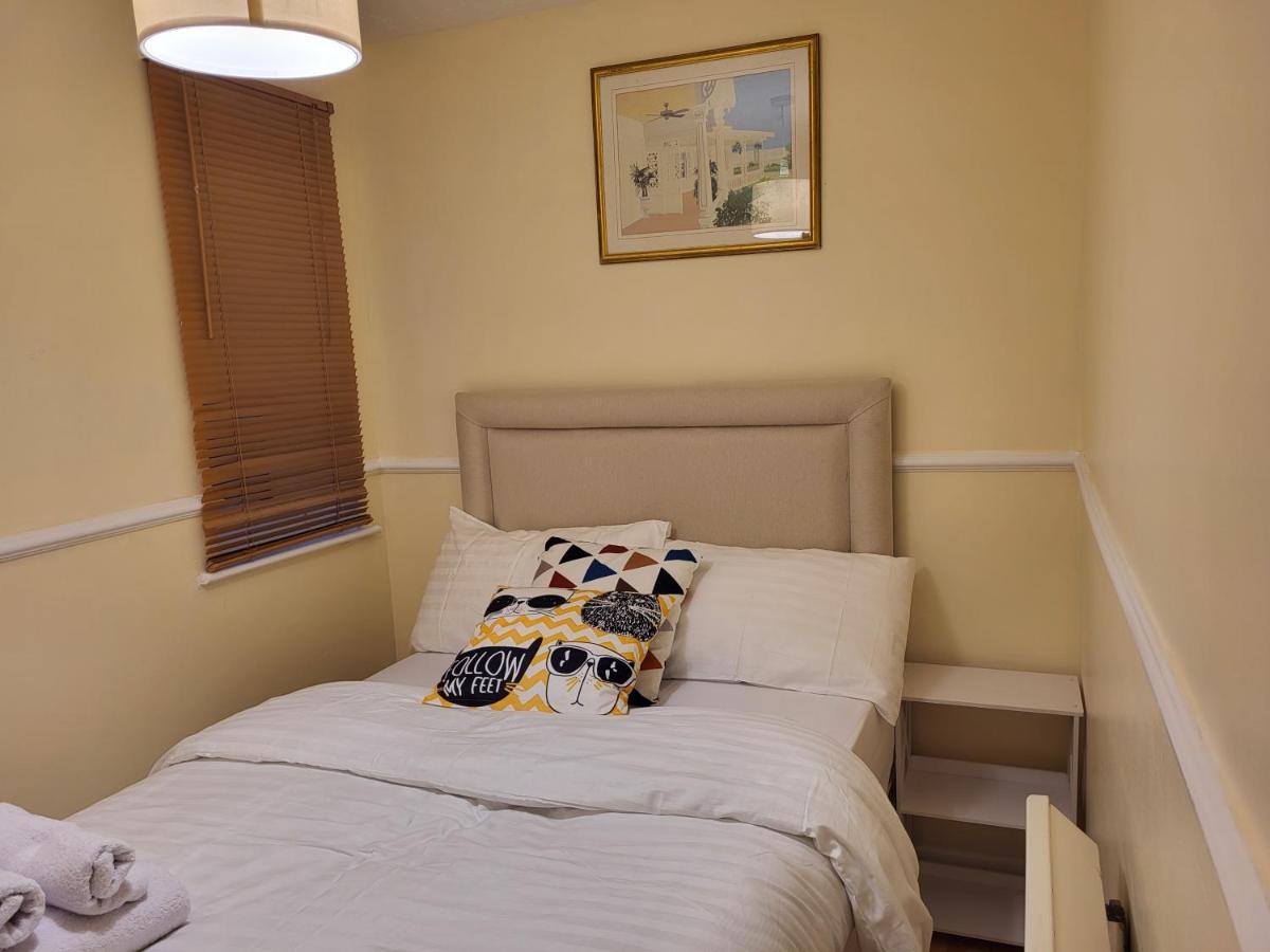 Manor Place Apartment Thamesmead Thamesmead  Zewnętrze zdjęcie